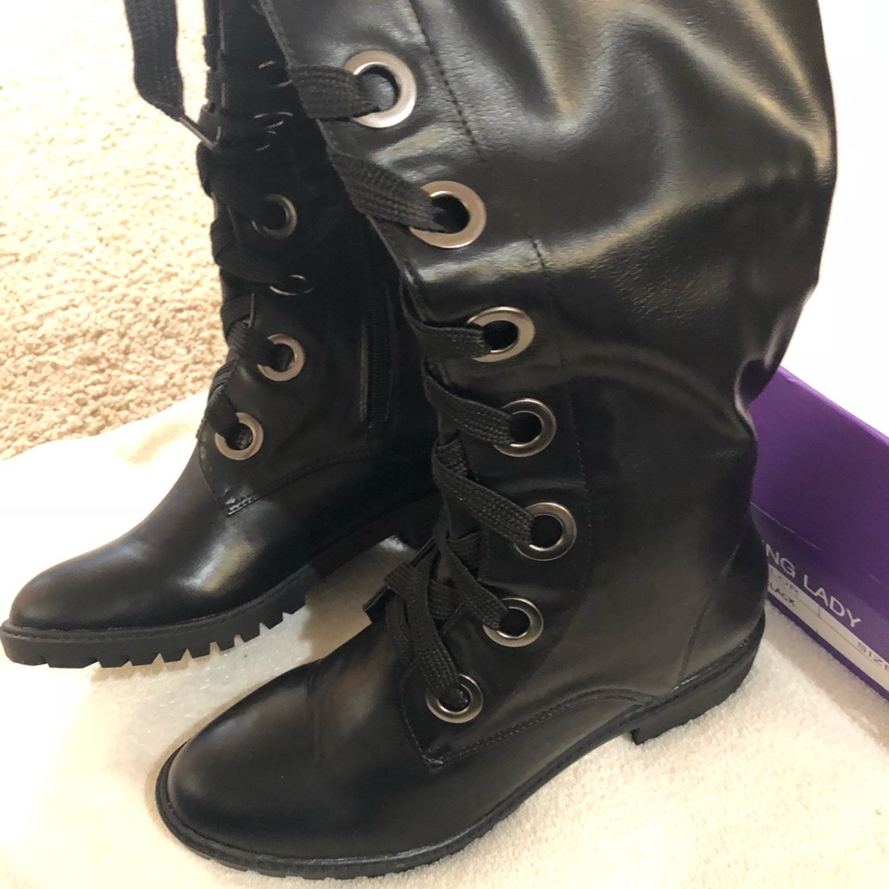 Charming Lady Classic Black